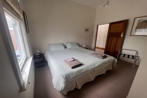 Photo of property in 2/1 Hay Street, Oriental Bay, Wellington, 6011