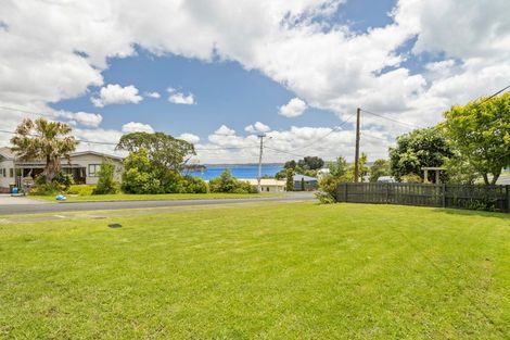 Photo of property in 97 Tiri Road, Tindalls Beach, Whangaparaoa, 0930