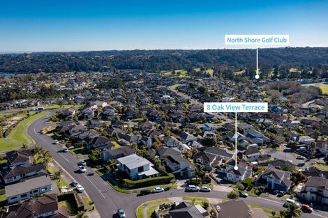 Photo of property in 8 Oak View Terrace, Schnapper Rock, Auckland, 0632