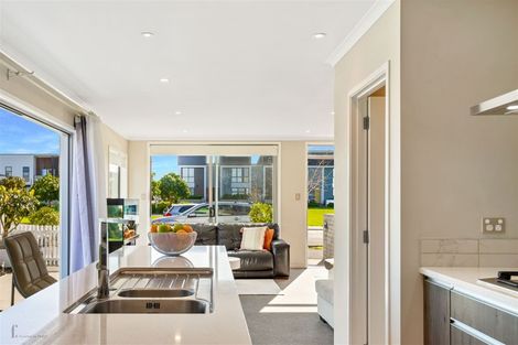 Photo of property in 7 Rangihina Road, Hobsonville, Auckland, 0616