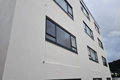 Photo of property in 52u4 Russell Terrace, Berhampore, Wellington, 6023
