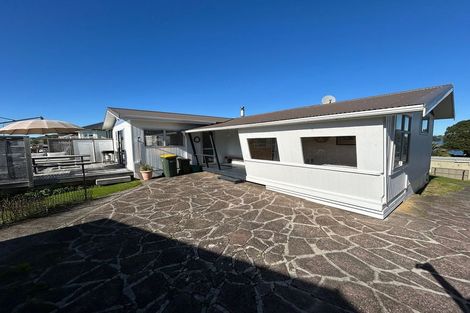 Photo of property in 267 Harbour Road, Ohope, 3121