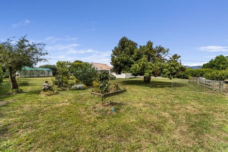 Photo of property in 318 Kuku Beach Road, Kuku, Levin, 5570