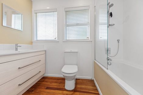 Photo of property in 8 Simmonds Grove, Greerton, Tauranga, 3112