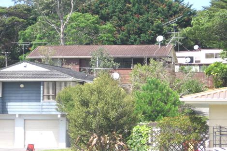 Photo of property in 1/141 Spinella Drive, Bayview, Auckland, 0629