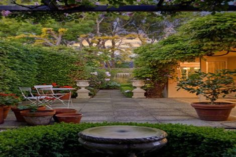 Photo of property in 89 Merivale Lane, Merivale, Christchurch, 8014
