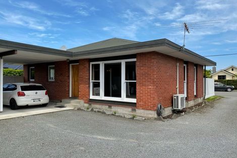 Photo of property in 2/12 Penhelig Place, Burnside, Christchurch, 8053