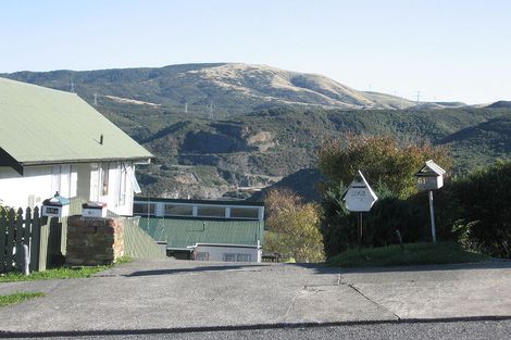 Photo of property in 63b Lord Street, Stokes Valley, Lower Hutt, 5019