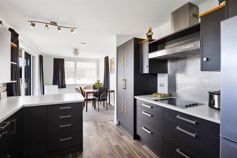 Photo of property in 7 Mccarthy Street, Hawera, 4610