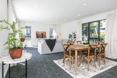 Photo of property in 7/7 Fitzroy Avenue, Hastings, 4122