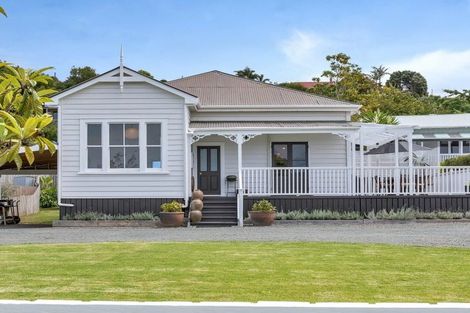 Photo of property in 34 Beach Road, Onerahi, Whangarei, 0110