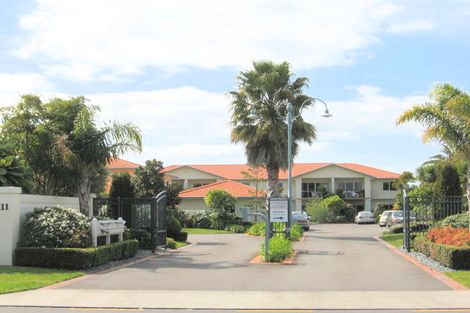 Photo of property in 10/21 Gravatt Road, Papamoa Beach, Papamoa, 3118