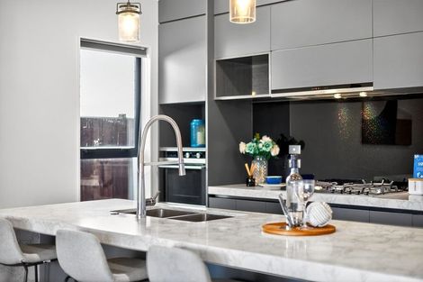 Photo of property in 265 Flat Bush School Road, Flat Bush, Auckland, 2019
