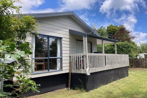 Photo of property in 58 Kinloch Road, Kinloch, Taupo, 3377