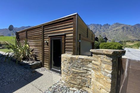 Photo of property in 7 Skye Lane, Jacks Point, Queenstown, 9371