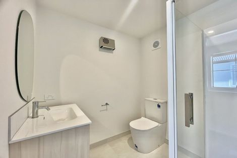 Photo of property in 2/35 Eversleigh Street, St Albans, Christchurch, 8014