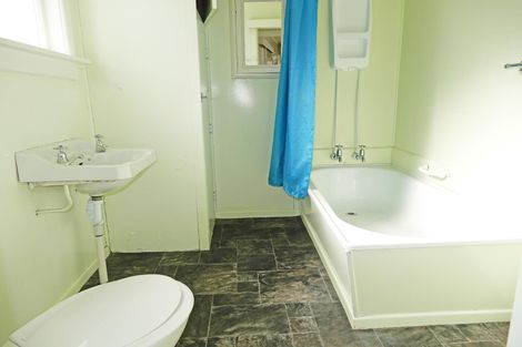 Photo of property in 1-3b Robertson Street, Oamaru North, Oamaru, 9400