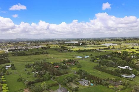 Photo of property in 71 Derbyshire Lane, Karaka, Papakura, 2580