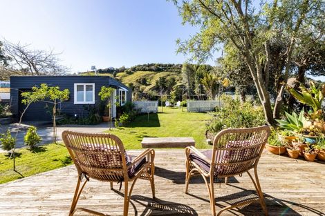 Photo of property in 190 Onehunga Road, Bay View, Napier, 4182