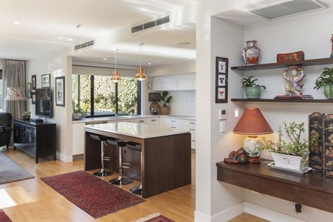 Photo of property in 28 Devonport Lane, St Albans, Christchurch, 8014