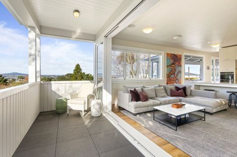 Photo of property in 73 Hinemoa Street, Birkenhead, Auckland, 0626