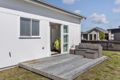 Photo of property in 11 Union Drive, Papamoa, 3118