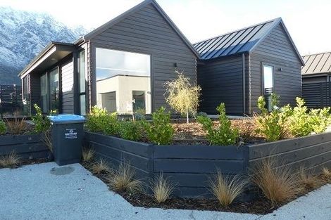 Photo of property in 5 Kokako Lane, Jacks Point, Queenstown, 9371