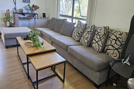 Photo of property in 11 San Vito Place, Henderson, Auckland, 0612