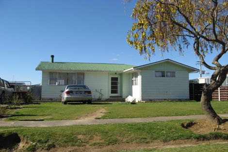Photo of property in 11 Bovis Street, Shannon, 4821