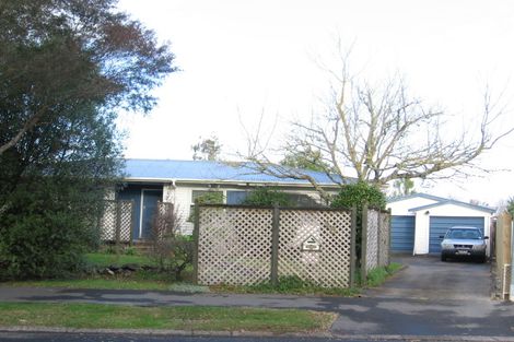 Photo of property in 48 Pulham Crescent, Queenwood, Hamilton, 3210