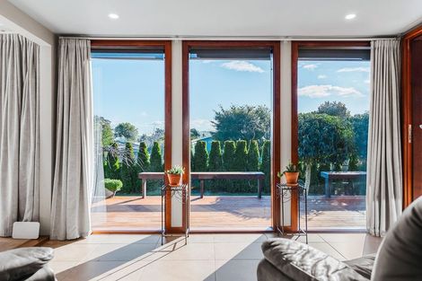 Photo of property in 39 Heathcote Street, Taupo, 3330