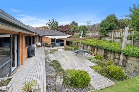 Photo of property in 16 Dorchester Place, Nawton, Hamilton, 3200