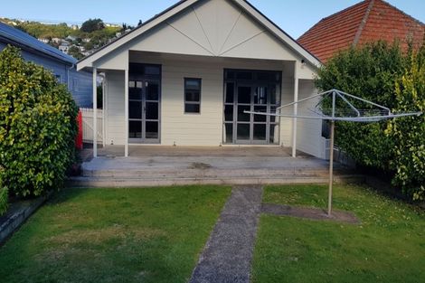 Photo of property in 288 The Parade, Island Bay, Wellington, 6023
