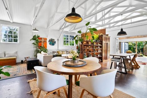 Photo of property in 6 Domain Road, Onerahi, Whangarei, 0110