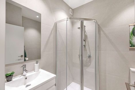 Photo of property in 12 Parenga Lane, Kumeu, 0810