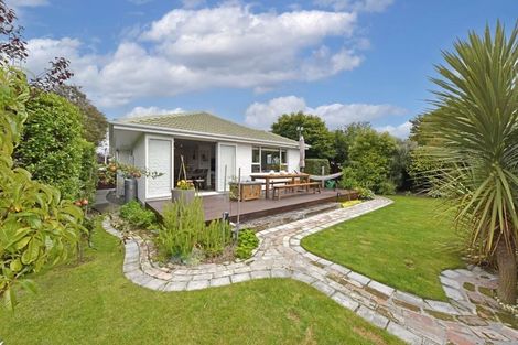 Photo of property in 22b Radbrook Street, Avonhead, Christchurch, 8042