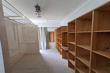 Photo of property in 5 Golf Road, Paraparaumu Beach, Paraparaumu, 5032