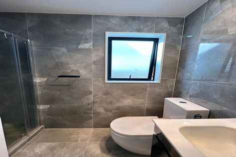 Photo of property in 47 Buckingham Crescent, Papatoetoe, Auckland, 2025