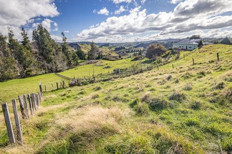 Photo of property in 26 Hukaroa Road, Raetihi, 4632