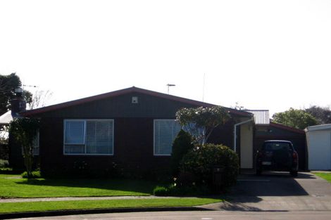 Photo of property in 9 Panako Place, Awapuni, Palmerston North, 4412