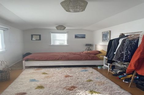 Photo of property in 9 Kaitawa Street, Waikanae Beach, Waikanae, 5036