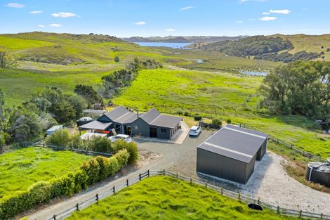 Photo of property in 27 Waterview Crescent, Kaiwaka, 0573