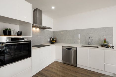 Photo of property in 5u2 Camden Place, Pukete, Hamilton, 3200