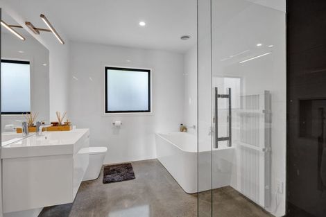 Photo of property in 6 Hawetaone Street, Bell Block, New Plymouth, 4312