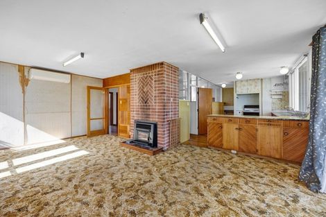 Photo of property in 371 South Road, Hawera, 4674