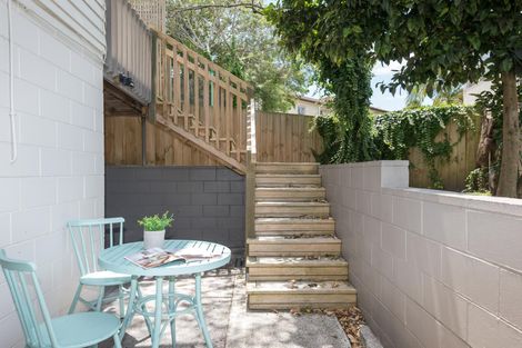 Photo of property in 12 Bacot Place, Howick, Auckland, 2014