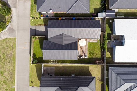Photo of property in 5 Kahotea Place, Papamoa Beach, Papamoa, 3118