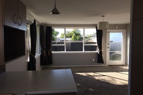Photo of property in 4/430 Ferry Road, Woolston, Christchurch, 8023