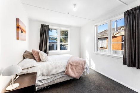 Photo of property in 328 Oxford Terrace, Avalon, Lower Hutt, 5011