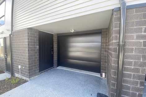 Photo of property in 8/1 Fruitvale Road, New Lynn, Auckland, 0600